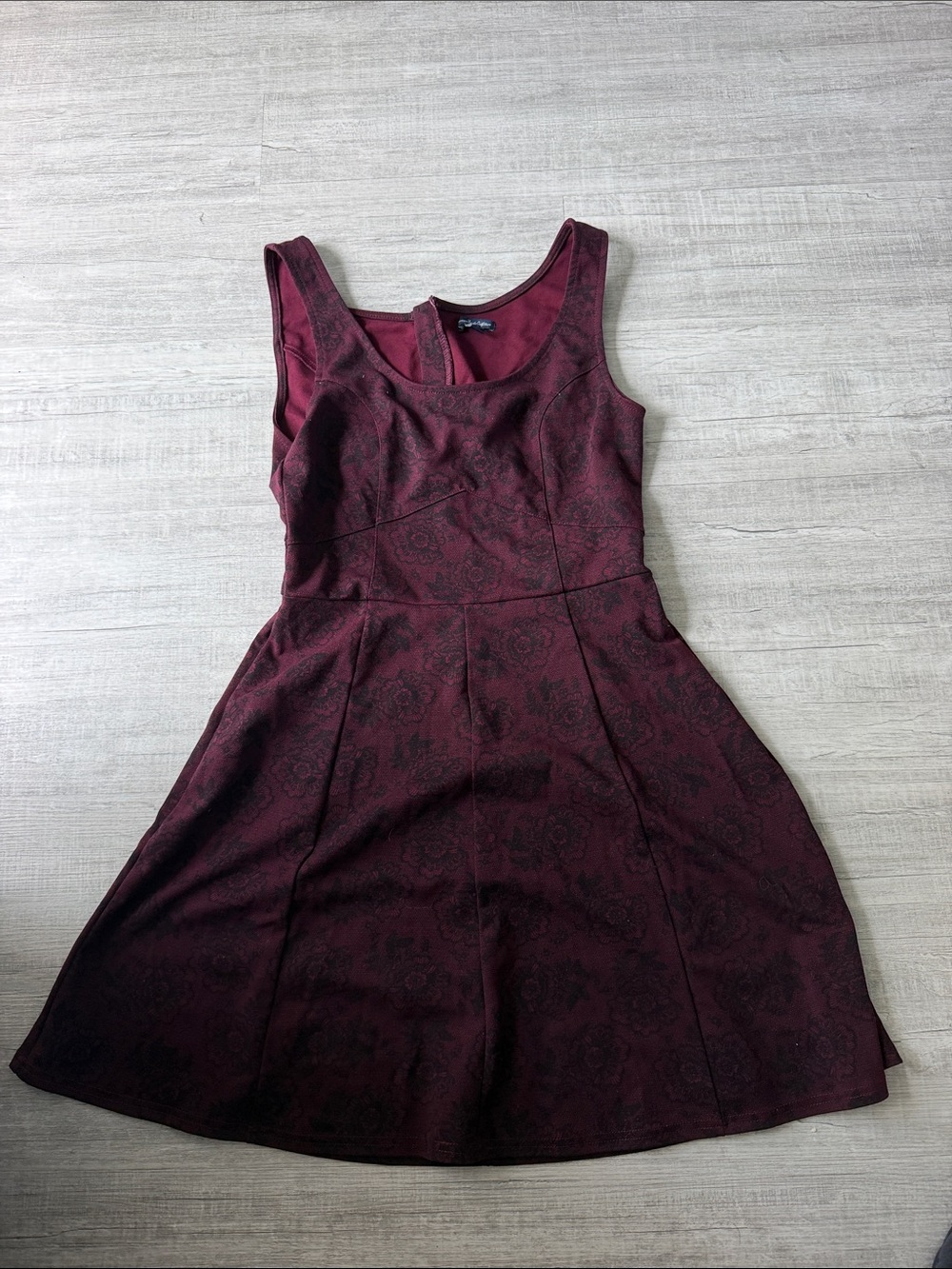American Eagle Outfitters Sleeveless Burgundy Floral Fit & Flare Dress